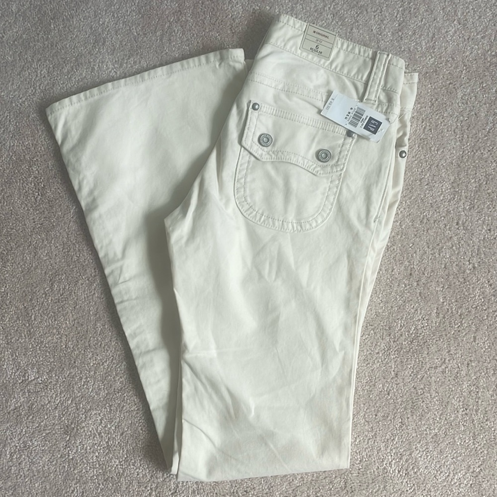 GAP Original Low Rise Flare Jean 6